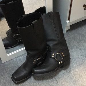 Harley Davidson Black Leather Oil Resistant Boots